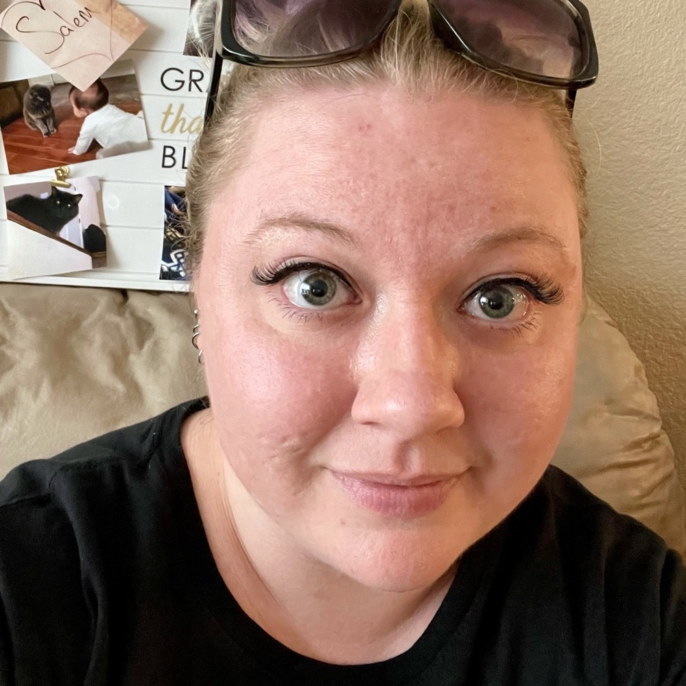 Meet your Posher, Ciera